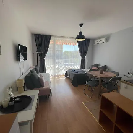 Sea Viev In Panorama Marina Apartment