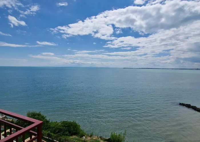 Апартамент Panorama Marina & Grand - Premium Sea Viev *